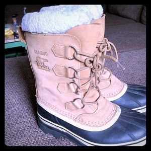Sorel Caribou Women’s Boot Size 7